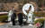 지난해 2월 17일 오전 경주 마우나오션리조트 참사 8주기 추모식이 열린 부산외국어대학교 내 추모공원에서 추모객이 헌화하고 있다. 연합뉴스