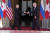 사진은 전쟁 전인 2021년 6월 스위스 제네바에서 만난 푸틴 대통령(왼쪽)과 바이든 대통령. AP=연합뉴스