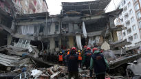 튀르키예 지진 사망자 2600명 넘어…국가애도기간 선포·전국 휴교령