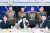 북한 김정은 국무위원장(오른쪽)이 부인 이설주(왼쪽), 딸 김주애(가운데)와 함께 건군절(2월 8일) 75주년 기념연회에 참석했다고 조선중앙통신이 8일 보도했다. 연합뉴스