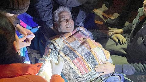 [포토타임]튀르키예 급파된 한국 긴급구호대 첫 생존자 구조