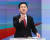 김기현 국민의힘 대표 후보가 15일 오후 서울 중구 TV조선 스튜디오에서 열린 TV토론회를 준비하고 있다. 뉴스1