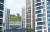 성남시 최고거래가를 기록한 백현동 아파트. 아파트 10여 층 높이의 옹벽이 보인다. 함종선 기자