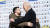 조 바이든 미국 대통령이 20일(현지시간) 우크라이나 키이우를 방문해 볼로디미르 젤렌스키 우크라이나 대통령과 포옹하고 있다. AFP=연합뉴스