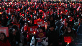 하연호 ‘박근혜 탄핵 활동’ 등 북에 80회 보고…국보법 기소