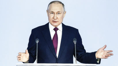 바이든 키이우행 다음날…푸틴 "핵무기 통제 조약 참여 중단" 선언