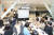 22일 서울 송파구 보틀벙커 제타플렉스점에서 디아지오 ‘스페셜 릴리즈 2022’를 시음하는 멘토링 클래스가 진행되고 있다. [사진 롯데마트]