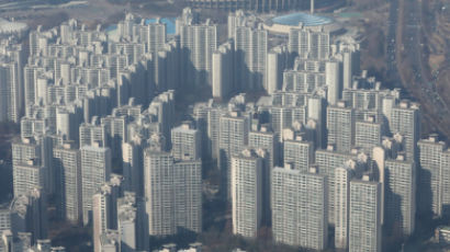 서울 아파트 전세가율 50% 붕괴 초읽기… 강남3구는 모두 50% 밑돌아