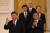지난해 10월 23일 20차 당대회 마지막 날 20기 중앙정치국 상무위원이 입장하고 있다. 시진핑 주석, 왕후닝, 차이치, 자오러지, 리창 (시계 방향) AFP=연합뉴스
