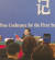7일 기자회견에서 대만 해협을 둘러싼 미중 갈등의 심각성을 묻는 질문이 나오자 친강 외교부장이 중국 인민공화국 헌법을 꺼내 '대만은 중국의 신성한 영토'라는 조문을 읽고 있다. 박성훈 특파원