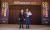 지난 3일 제주 해비치호텔에서 열린 ‘23년 현대모비스 파트너스 데이’에서 박효상 KBI그룹 회장(오른쪽)이 대상을 수상한 뒤 조성환 현대모비스 사장과 기념촬영을 하고 있다. 사진 KBI그룹