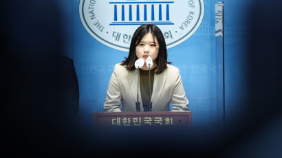 박지현 때린 안민석 "반성 없이 참 뻔뻔…野 비판할 자격 없다"
