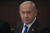 이스라엘의 베냐민 네타냐후 총리가 12일(현지시간) 예루살렘에서 열린 내각 회의를 주재하고 있다. AP=연합뉴스