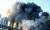 13일 오전 대전시 대덕구 목상동 한국타이어 대전공장에서 화재가 발생해 소방과 산림청 헬기를 이용해 화재를 진압하고 있다. 뉴스1