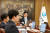 이창용 한국은행 총재가 지난달 23일 오전 서울 중구 한국은행에서 열린 금융통화위원회 본회의를 주재하고 있다. 연합뉴스