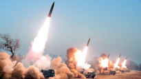 [속보] 북한 "어제 황해남도서 지대지 전술탄도미사일 2발 사격"
