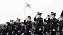 "옷 젖도록 액체 테러"…'학폭 의혹' 예비경찰 4명, 결국 퇴교