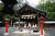규슈올레 무나카타ㆍ오시마 코스의 신사. 오시마의 신사에는 일본 창건 신화가 서려 있다. 규슈올레는 신사, 온천 같은 지역 명소를 꼭 들른다. 