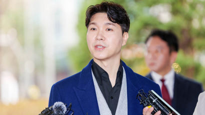 "정말 비열하다"…박수홍, 친형 재판서 나온 이 '이름'에 분노