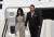 1박 2일 일정으로 일본을 방문하는 윤석열 대통령과 김건희 여사가 16일 일본 도쿄 하네다공항에 도착, 공군 1호기에서 내리고 있다. 연합뉴스