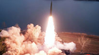 與 “북한 탄도미사일 발사, ‘자유의 방패’ 연합연습으로 대응”