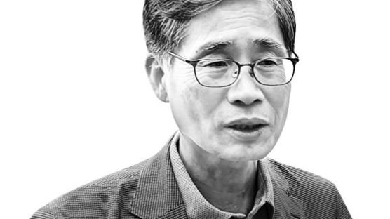 尹에 충고한 신평 "훌륭한 지도자는 민중 정서 반하지 않아야"
