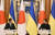 기시다 총리가 21일 키이우에서 젤렌스키 대통령과 회담 후 공동 기자회견을 하고 있다. AFP=연합뉴스