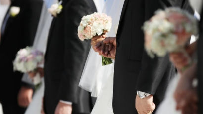 한국인 절반 "결혼 안 해도 된다"…나 홀로 가구는 셋 중 하나
