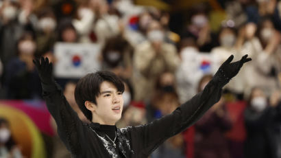 '피겨 왕자' 차준환 2위, 세계선수권 남자 첫 메달 획득
