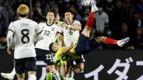 일본, 한국과 비긴 콜롬비아에 역전패...3월 A매치 1무1패 부진