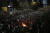 26일(현지시간) 이스라엘 텔아비브에서 사법 개혁에 반대하는 시민들이 시위를 벌이고 있다. AP=연합뉴스 