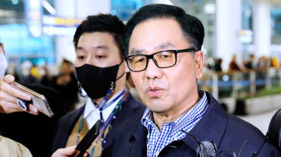 [속보] '계엄령 문건' 조현천 5년여만에 귀국…공항서 체포