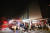 지난해 10월 경기 성남시 분당구 삼평동 SK판교캠퍼스에서 화재가 발생해 관계자들이 복구작업을 위해 현장으로 들어서고 있다. [뉴스1]