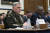 마크 밀리 미국 합참의장(왼쪽)이 로이드 오스틴 미 국방장관과 함께 29일(현지시간) 워싱턴DC 국회의사당에서 열린 하원 군사위원회에 출석해 발언을 하고 있다. AP=연합뉴스