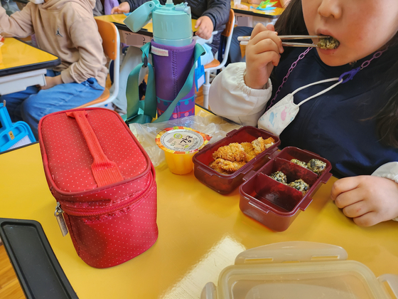 학교비정규직연대회의 총파업에 2만 참여… 4학교 중 1곳에서 급식 미운영