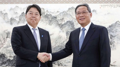 “일본, 중국과 한·중·일 정상회의 합의”…연내 개최 물꼬