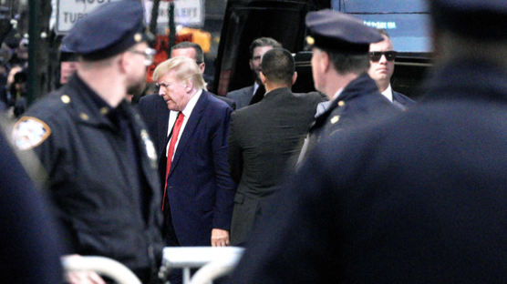 [사진] 트럼프 뉴욕 도착, 법정 첫 출두