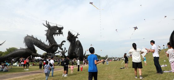 돈봉투 파문' 김제 지평선축제…시의원 12명은 스페인 연수 | 중앙일보