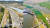 전남 순천시내의 아스팔트 도로를 잔디밭으로 바꾼 ‘그린 아일랜드’. 차량이 달리던 예전 4차선 도로(왼쪽)와 폭 30~50m 규모로 잔디를 깐 현재의 모습. 프리랜서 장정필