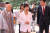 박근혜 전 대통령이 대구로 귀향한 지 1년여 만인 11일 오전 첫 공개 외출로 대구 동구 팔공산 동화사를 찾아 경내를 산책하고 있다. [뉴스1]