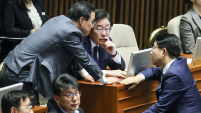 '돈봉투 녹취록'에 민주당 급반전…송영길 탈당론까지 나왔다