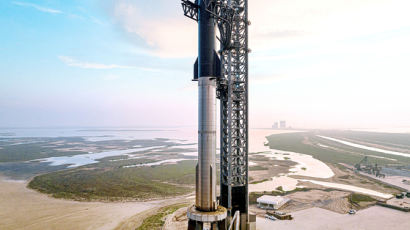 [속보] 스페이스X, '스타십' 첫 궤도비행 연기…로켓 1단계 부스터 문제