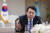 윤석열 대통령이 지난 18일 서울 용산 대통령 집무실에서 로이터 통신과 인터뷰하고 있다. 대통령실