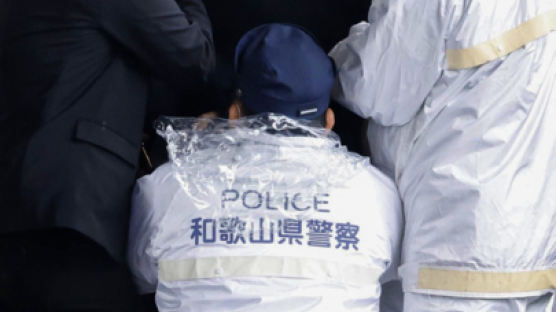 '아베 국장' 꺼낸 기시다 뉴스 올렸다…폭탄 테러범 SNS 발견