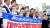  진성준 의원을 비롯한 더불어민주당 운영, 정보, 외교통일, 국방위원회 위원들이 지난 17일 서울 용산구 전쟁기념관 앞에서 기자회견을 연 모습. 뉴스1