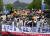 2001년 지구의 날 행사로 4월 22일 오전 서울 종로구 세종로(16차로)에서 `차없는 거리` 행사가 열렸다. 중앙포토