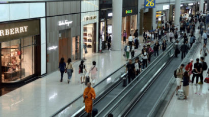 호텔신라·신세계, 인천공항 면세점 들어간다…DF 1·2 사업자 선정