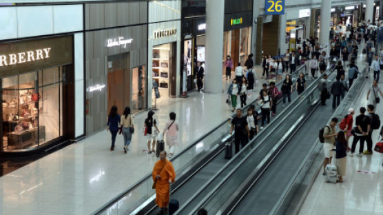 호텔신라·신세계, 인천공항 면세점 들어간다…DF 1·2 사업자 선정