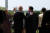 윤석열 대통령과 조 바이든 미국 대통령이 지난 26일(현지시간) 워싱턴DC 백악관에서 열린 한미 정상회담에 앞서 발코니에 올라 인사하고 있다. 사진 대통령실