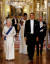 2011년 미셸 오바마(왼쪽에서 두 번째) 당시 미국 영부인은 영국 엘리자베스 2세 여왕이 주최한 국빈 만찬에 톰 포드의 드레스를 입고 참석했다. 로이터=연합뉴스